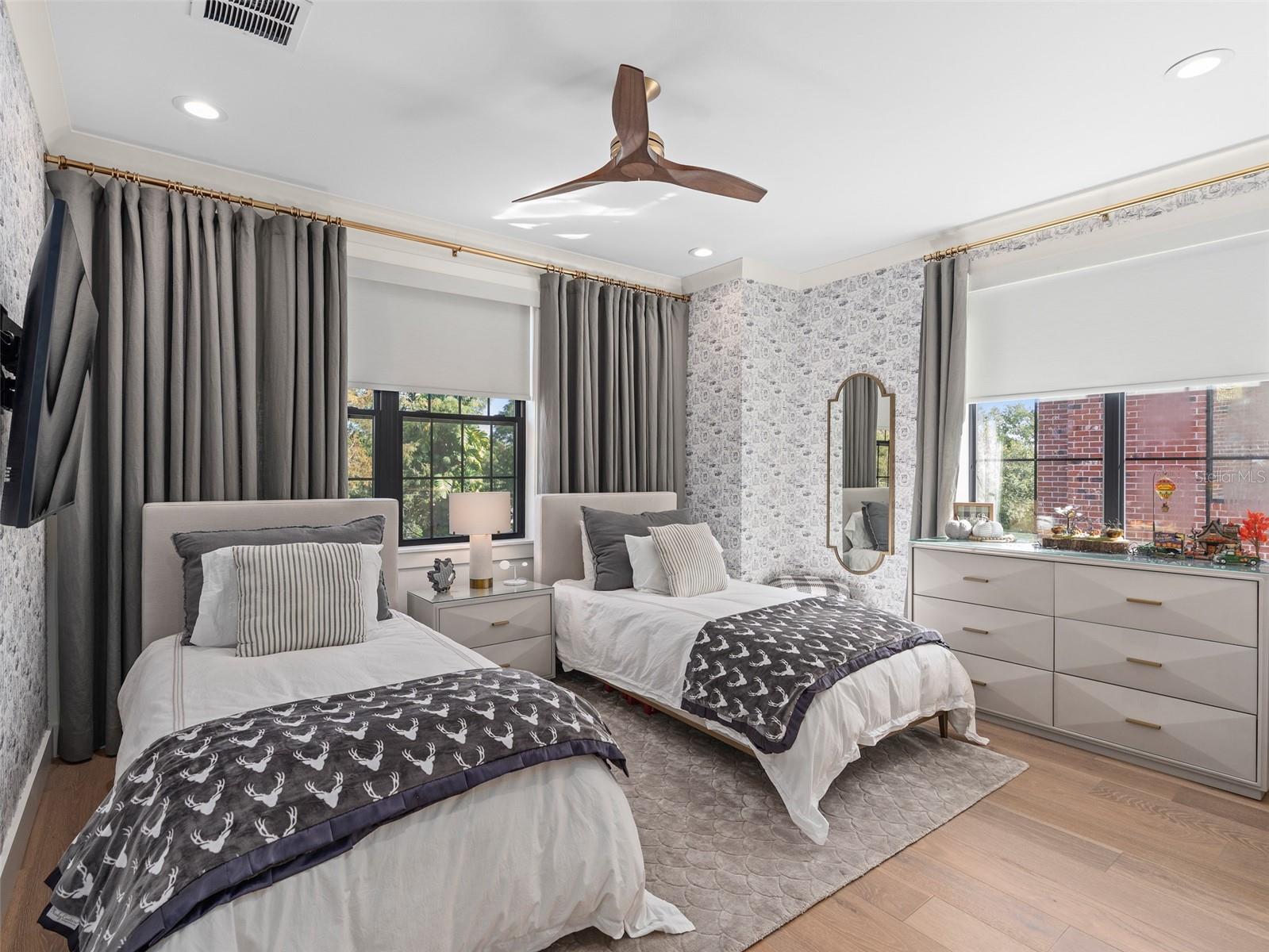 30 NORTH PARK - Residential