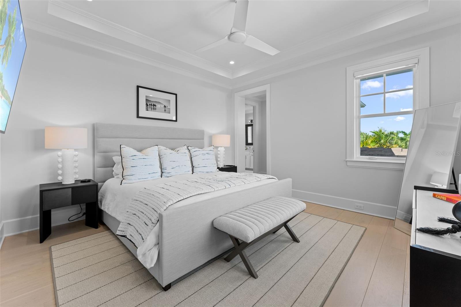 LONGBOAT KEY - Residential