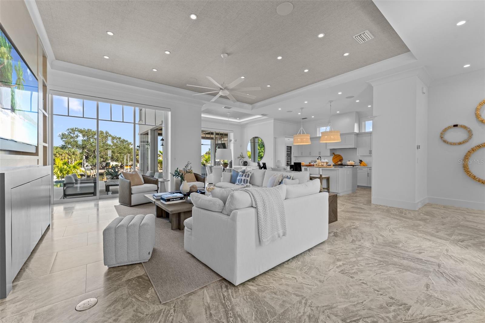 LONGBOAT KEY - Residential