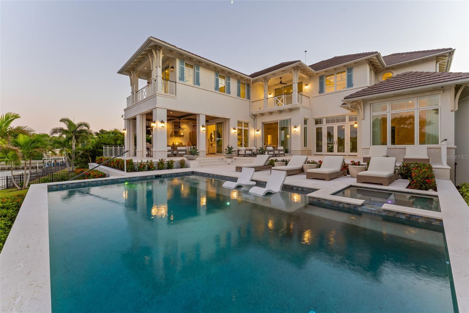 LONGBOAT KEY - Residential