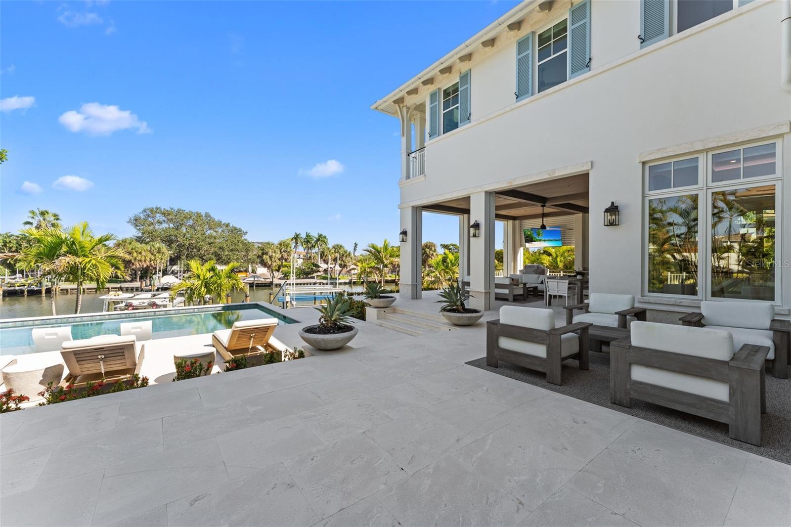 LONGBOAT KEY - Residential