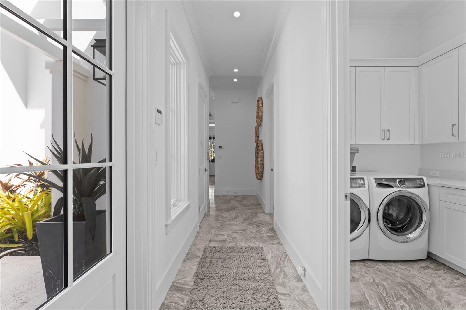 LONGBOAT KEY - Residential