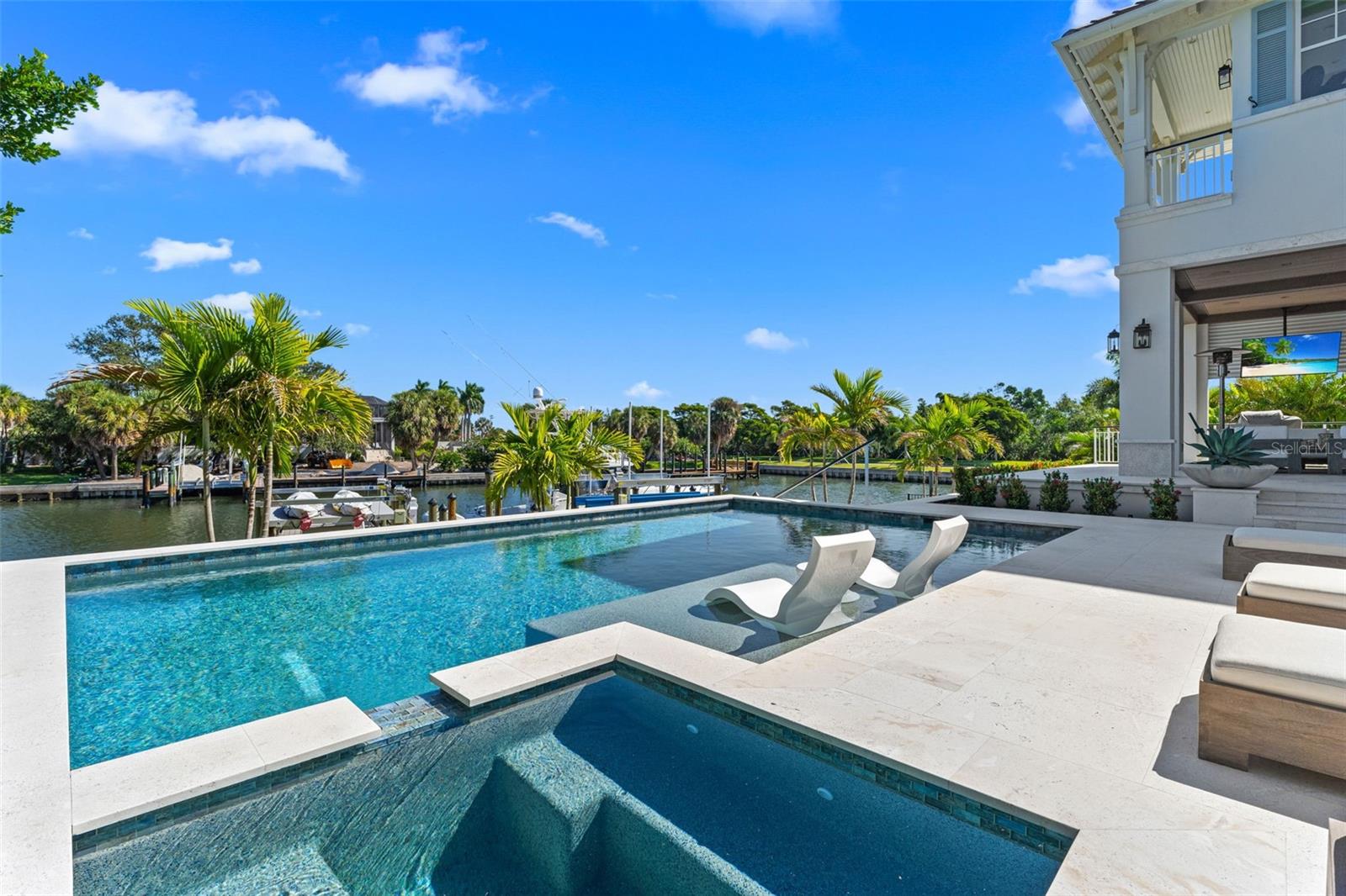 LONGBOAT KEY - Residential