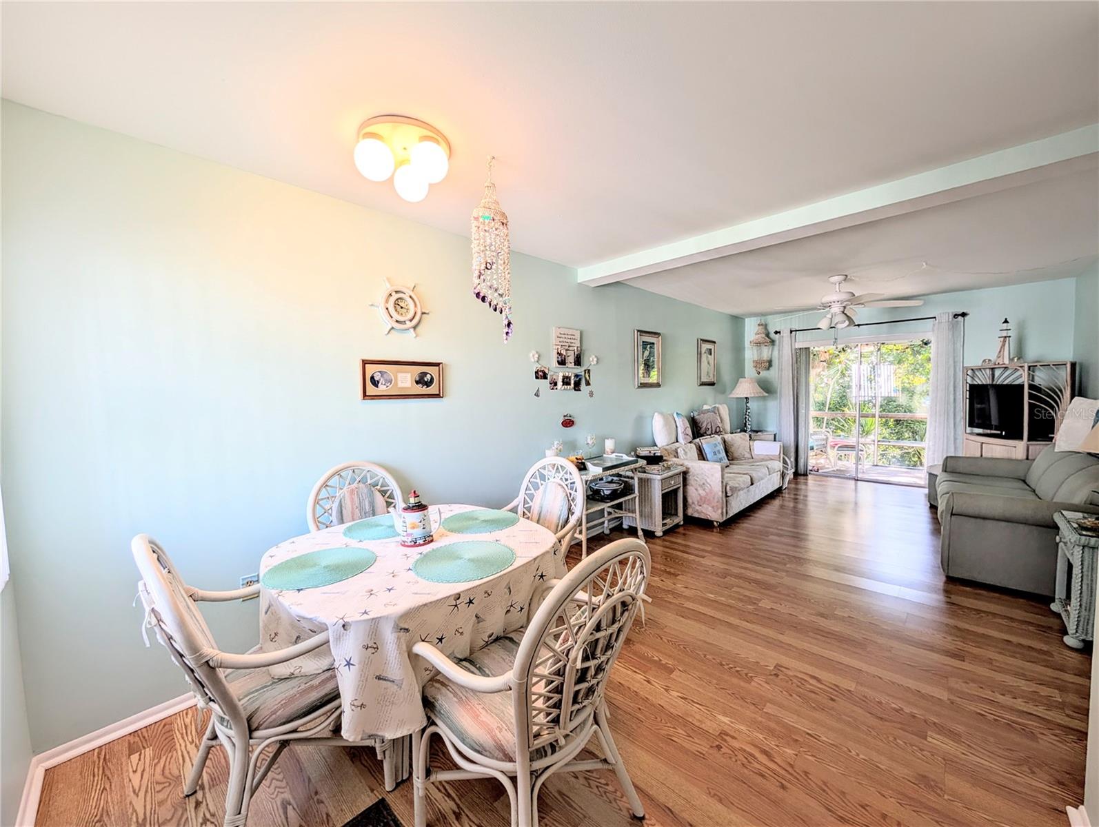 THE THIRD BAYSHORE - Residential