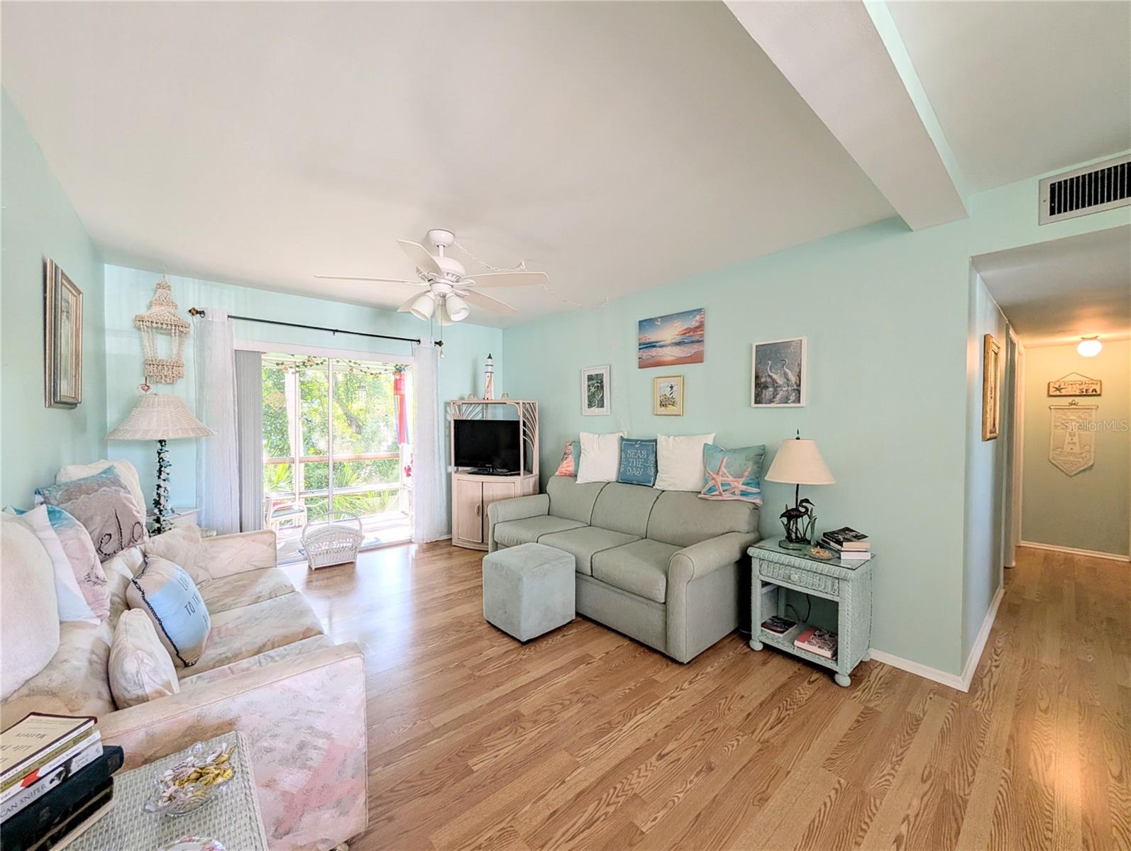 THE THIRD BAYSHORE - Residential