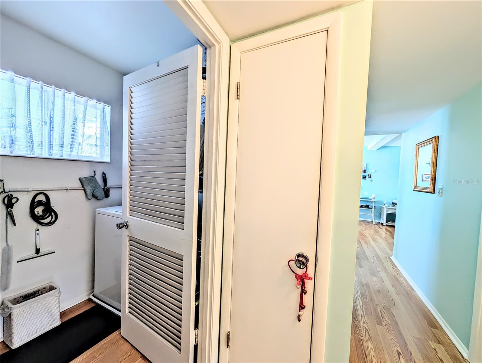 THE THIRD BAYSHORE - Residential