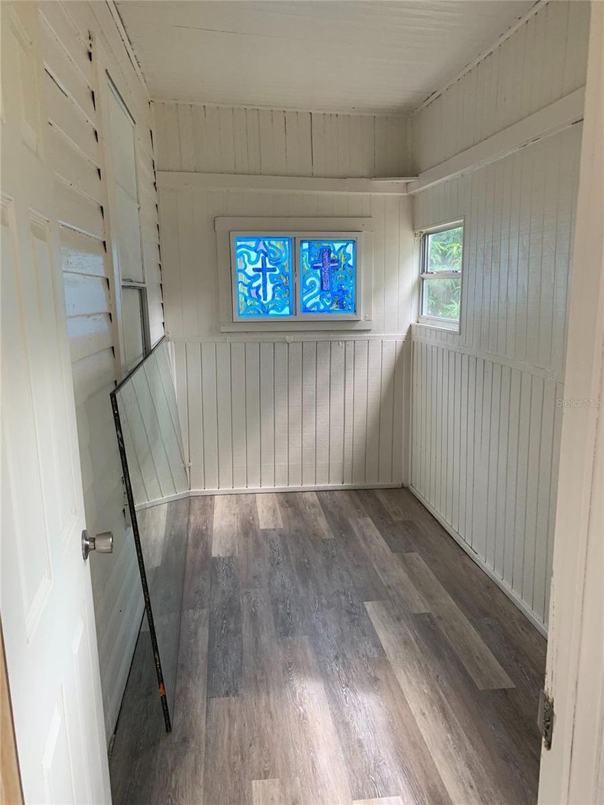 Rent with confidence from a licensed Real Estate Brokerage. We have a quick and simple application process. Contact us through this website or call to set up a tour and apply today!

WE PROUDLY WELCOME ALL PETS.

Welcome to this cute 2-bed, 1-bath home! Our spacious layout is perfect for comfortable living. Enjoy the yard to unwind after a long day, enjoy the fresh air, and gather for fun-filled activities.

 As you enter the home you will be greeted with an open floor plan showcasing the living room and kitchen. Flooring throughout the home includes easy-to-clean tile. 

This company is committed to supporting the guidelines of the U.S. Fair Housing Act (Title VIII of the Civil Rights Act of 1968), as amended, which prohibits discrimination in the sale, rental, and financing of housing transactions because of race, color, religion, sex, handicap, familial status, or national origin. The price to move in ranges from two times to three times the rent, depending on application results. Alabama LLC, CQ1056586.