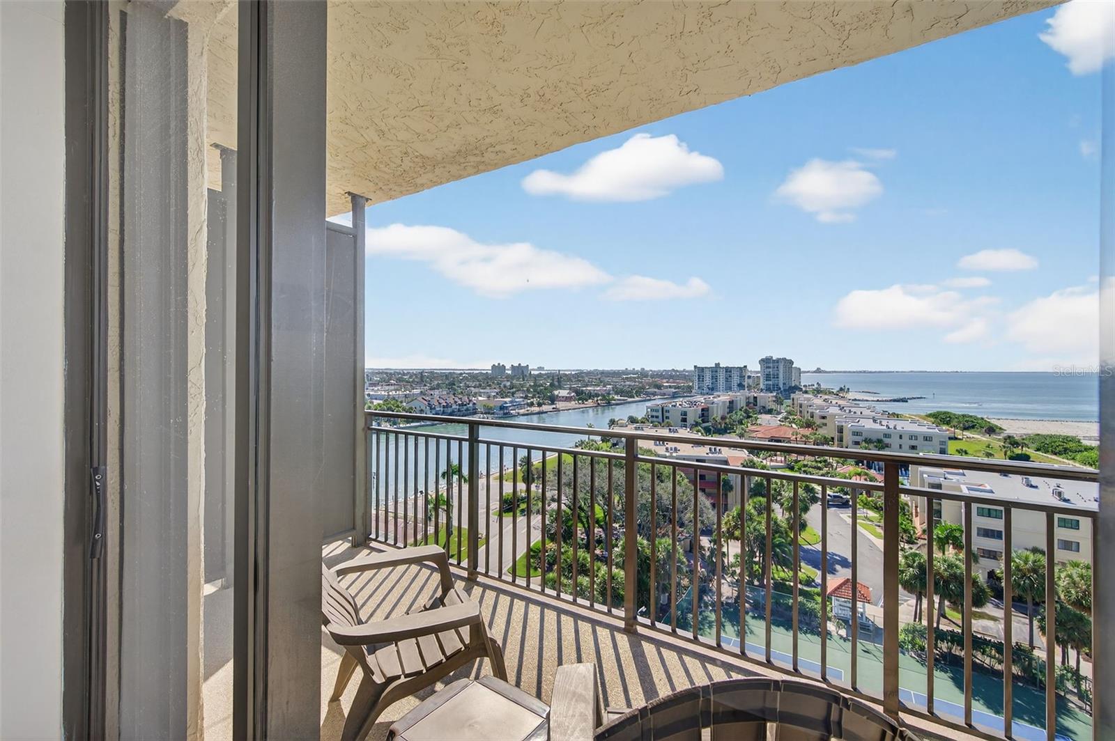 MANSIONS BY THE SEA CONDO - Residential