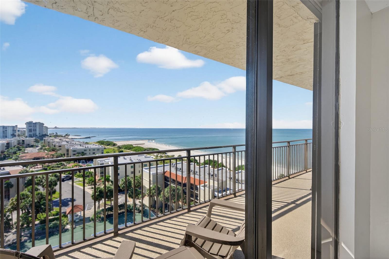 MANSIONS BY THE SEA CONDO - Residential