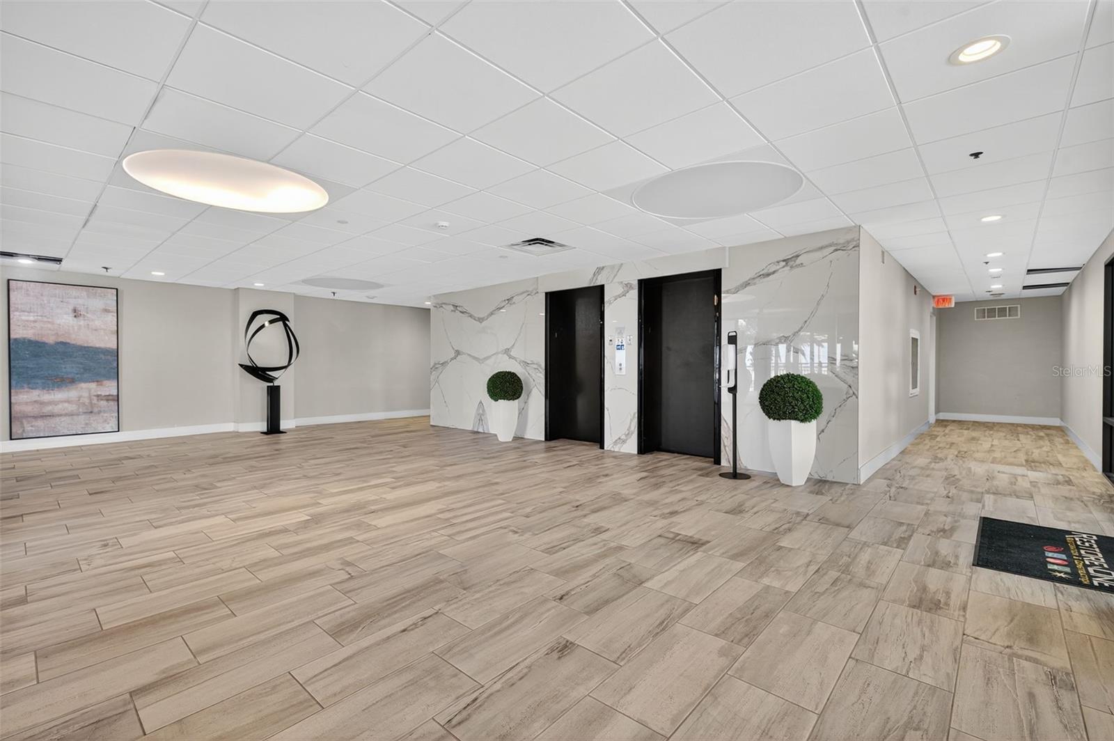 MANSIONS BY THE SEA CONDO - Residential