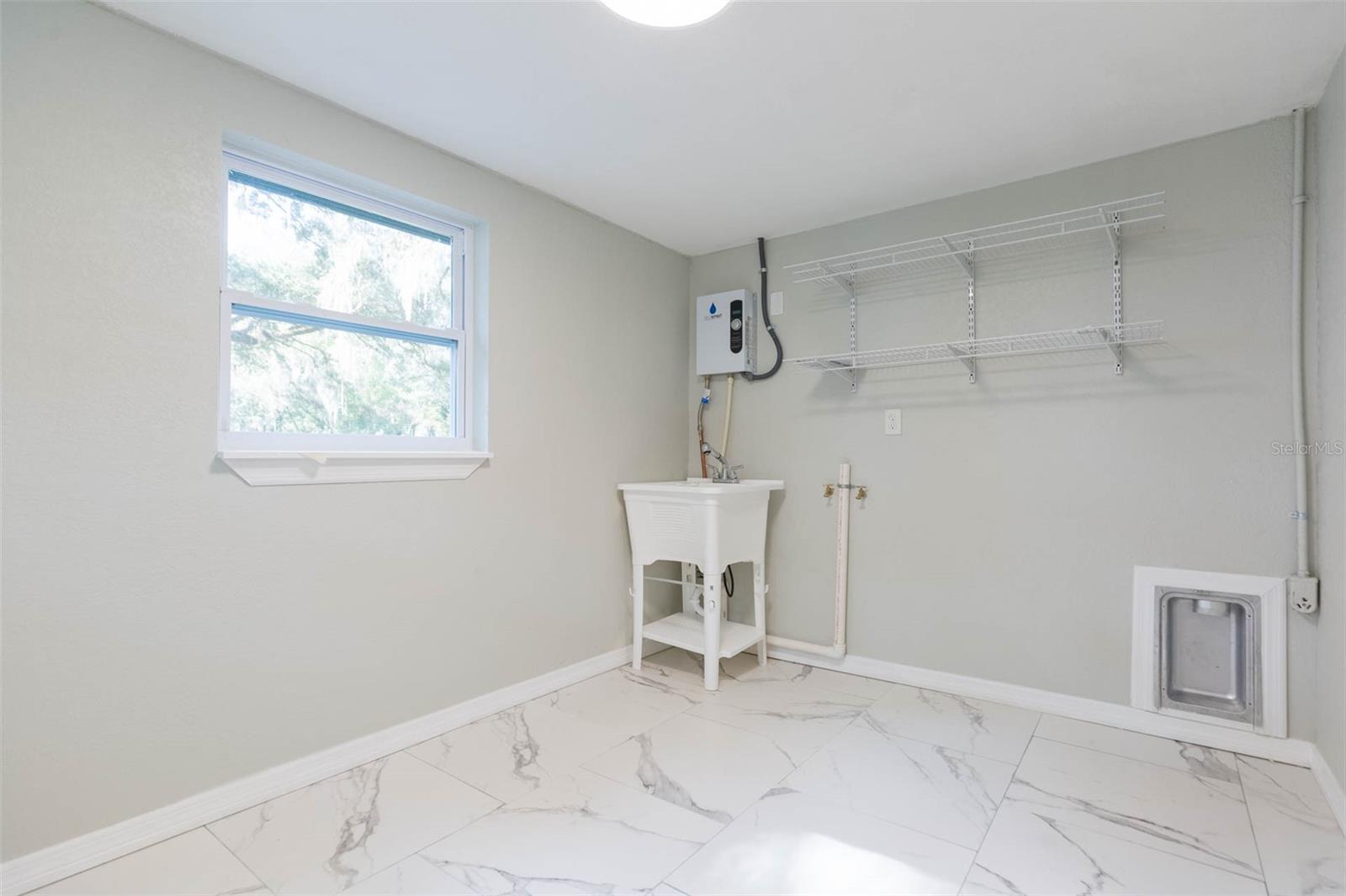 ZEPHYRHILLS COLONY CO - Residential