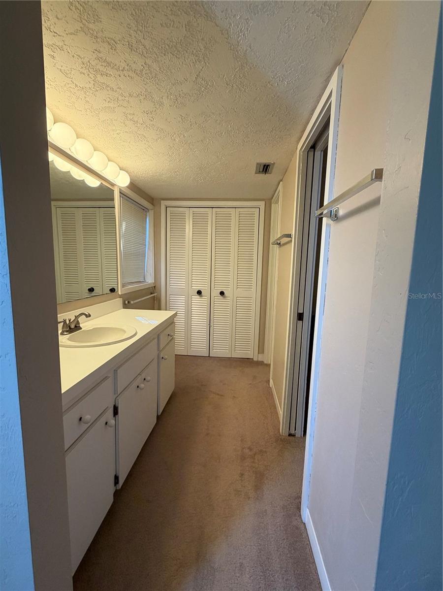GRENELEFE TWNHSE AREA TR 31 - Residential