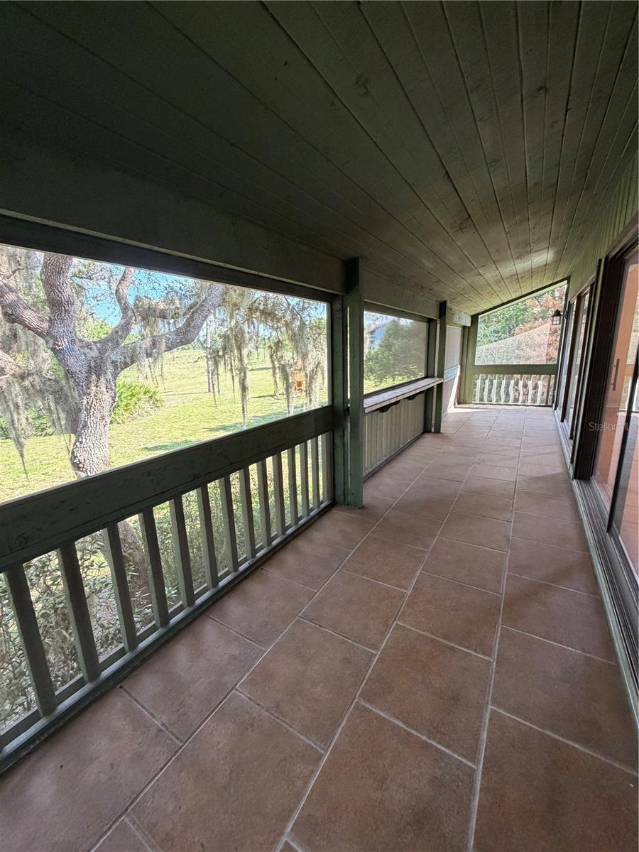 GRENELEFE TWNHSE AREA TR 31 - Residential