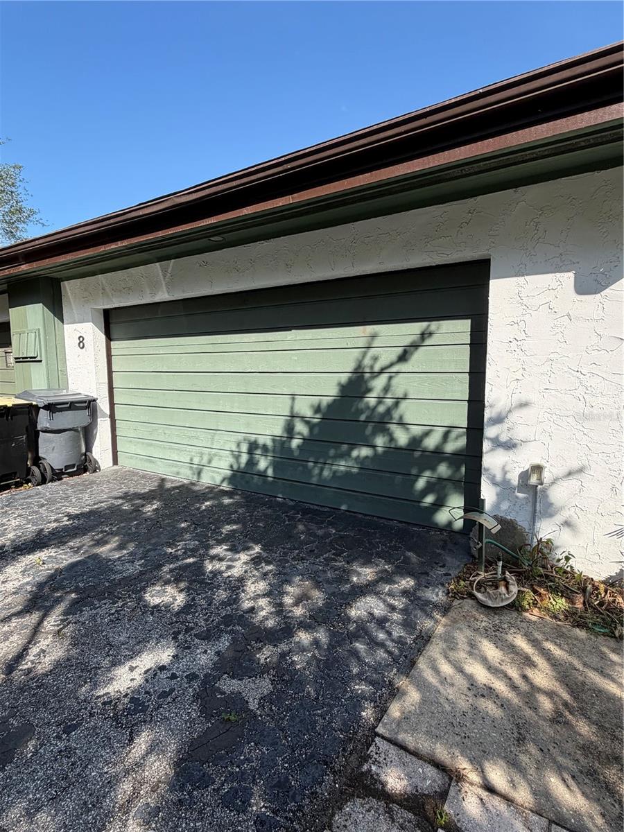 8 CANTERBURY DRIVE