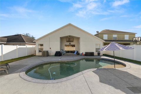 A home in LAKELAND