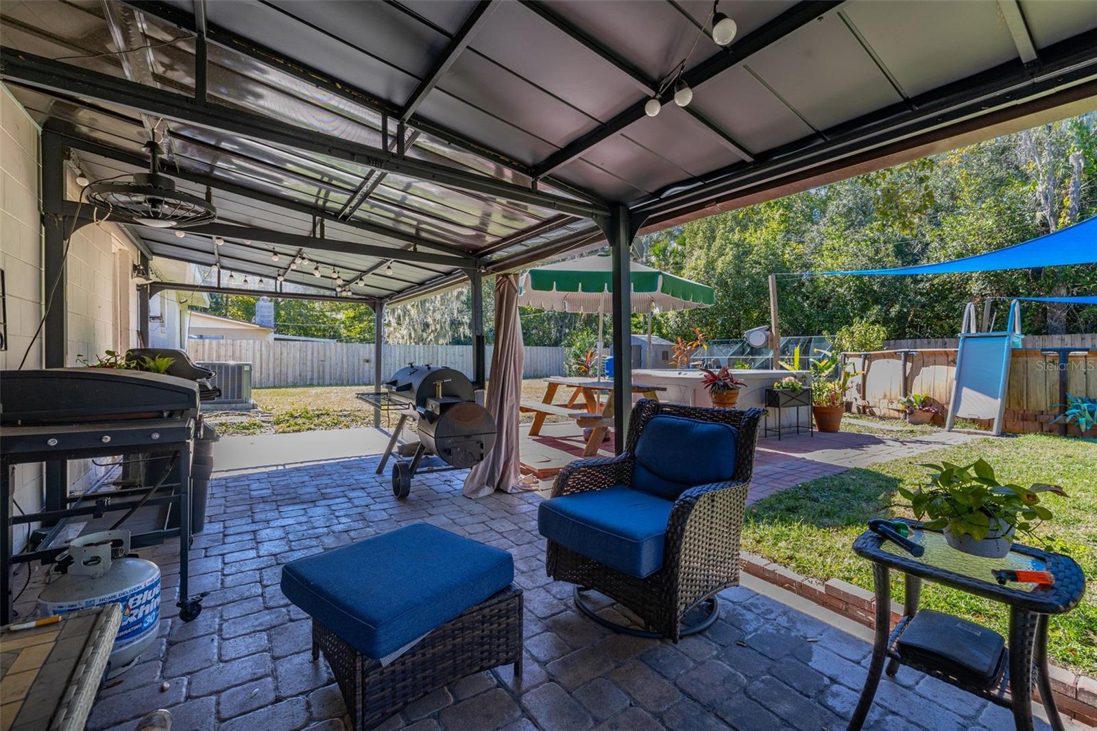 FAIRLANE ESTATES SEC 1 REP - Residential