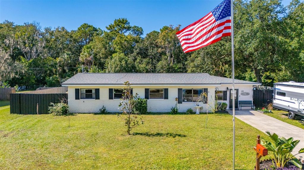 Photo of 120 Fairlane Circle, Sanford, FL 32773 (MLS # S5137675)