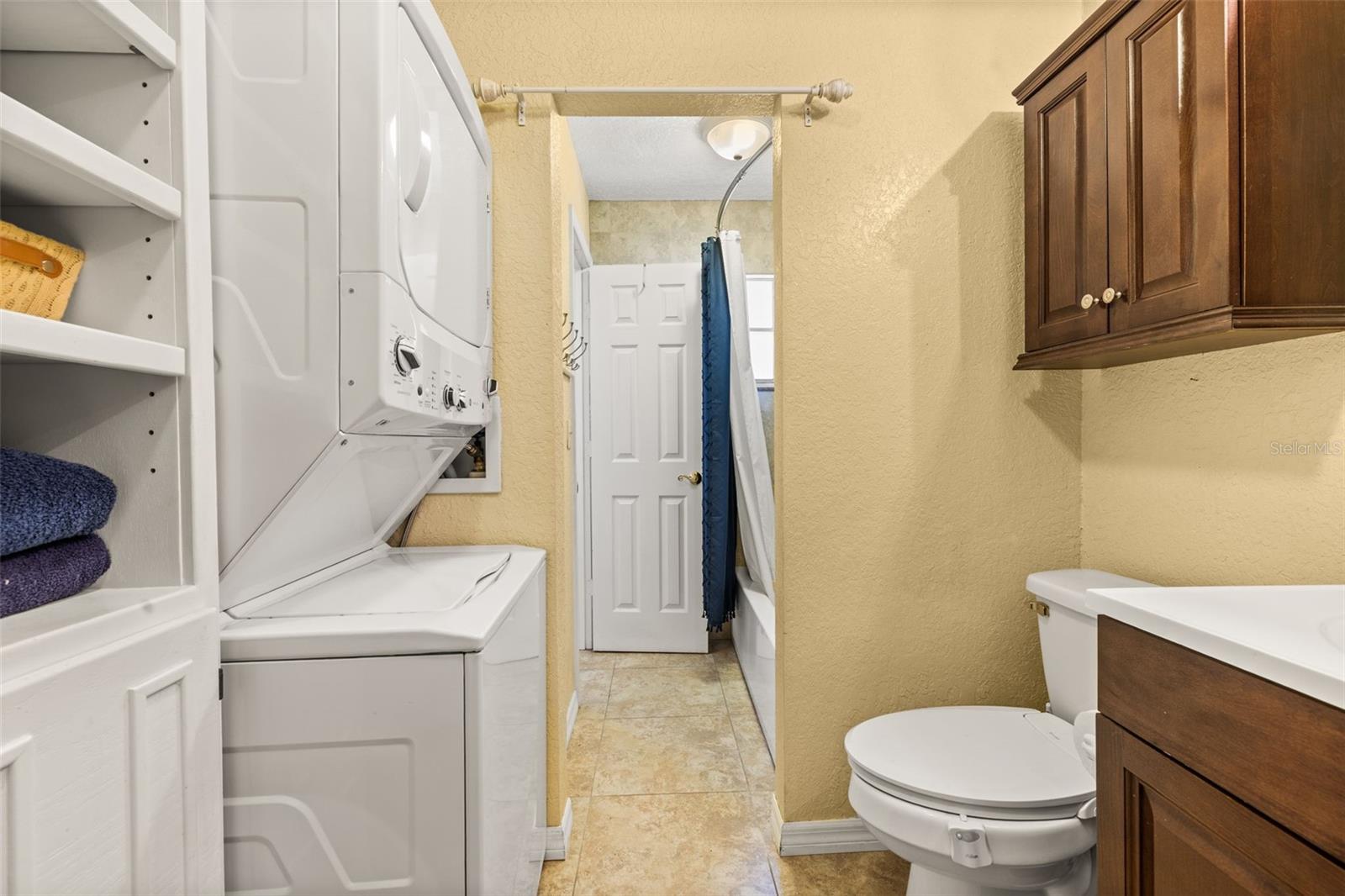 FAIRLANE ESTATES SEC 1 REP - Residential