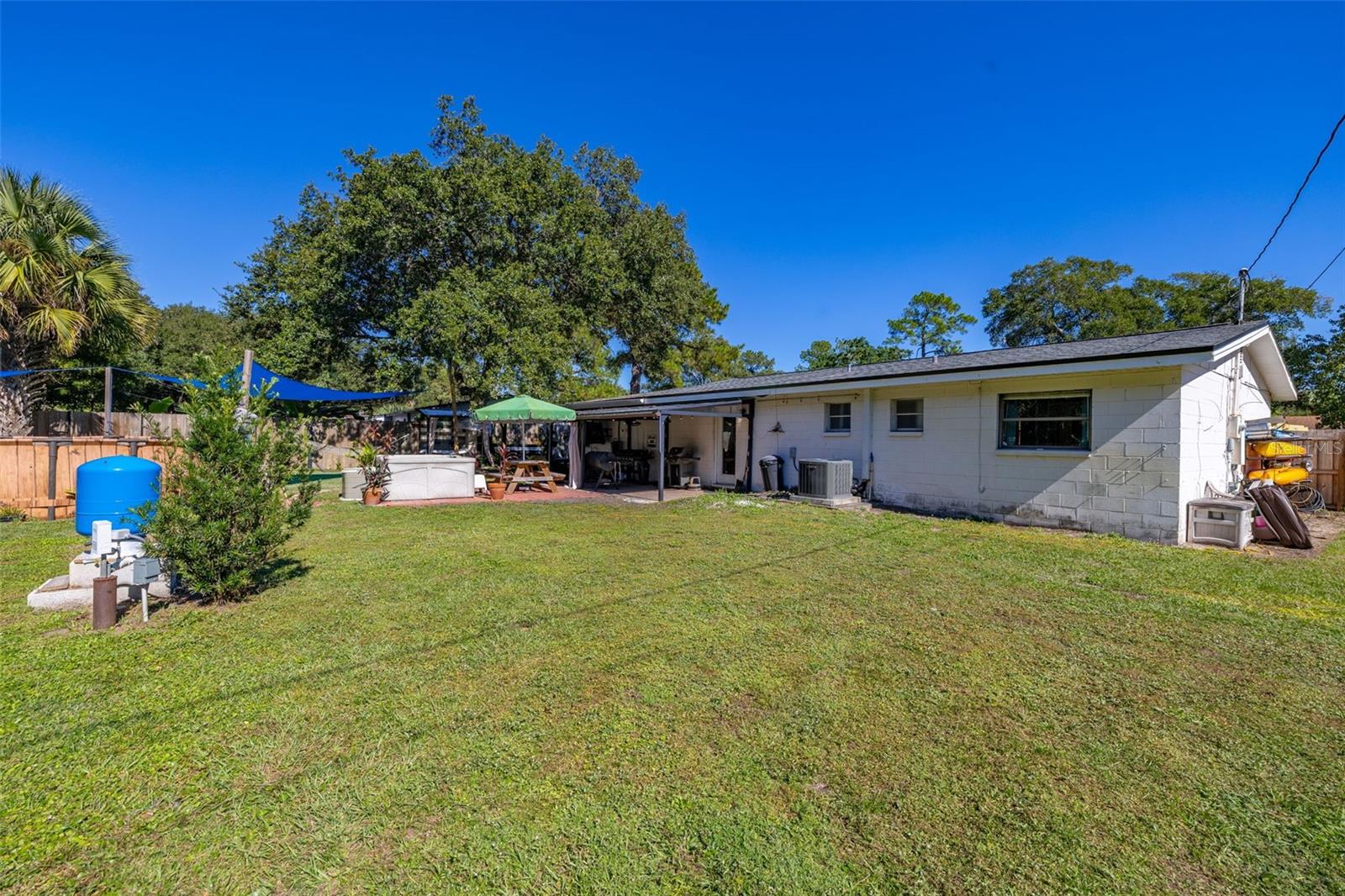 FAIRLANE ESTATES SEC 1 REP - Residential