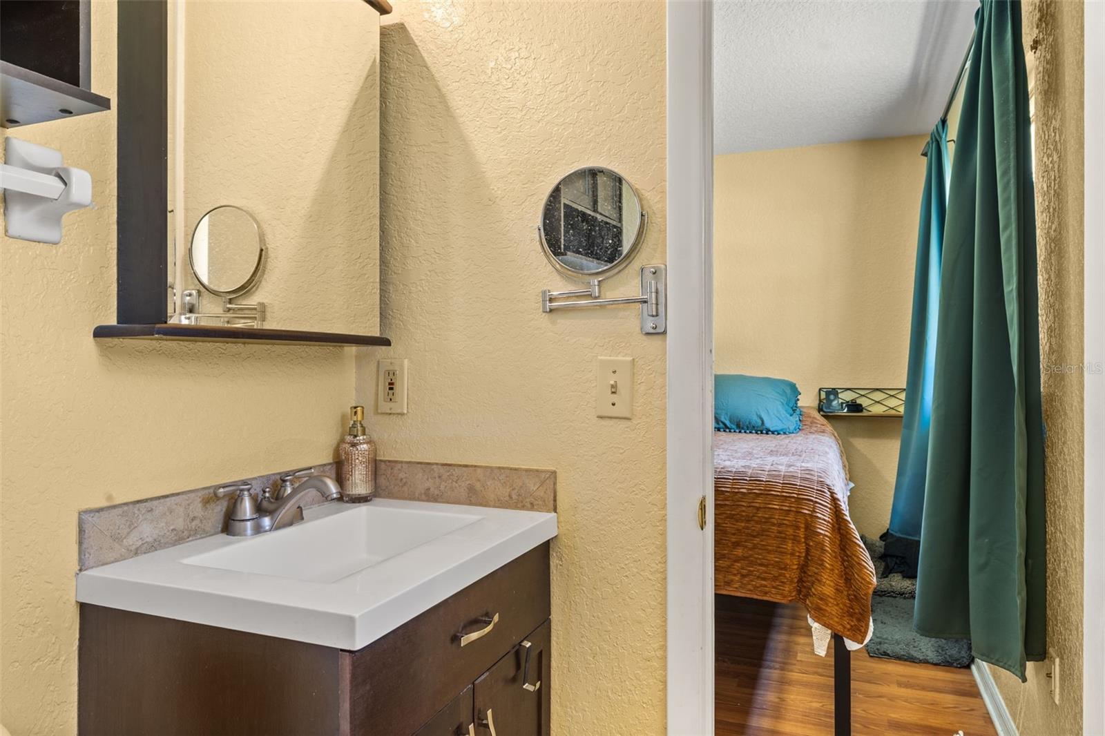 FAIRLANE ESTATES SEC 1 REP - Residential