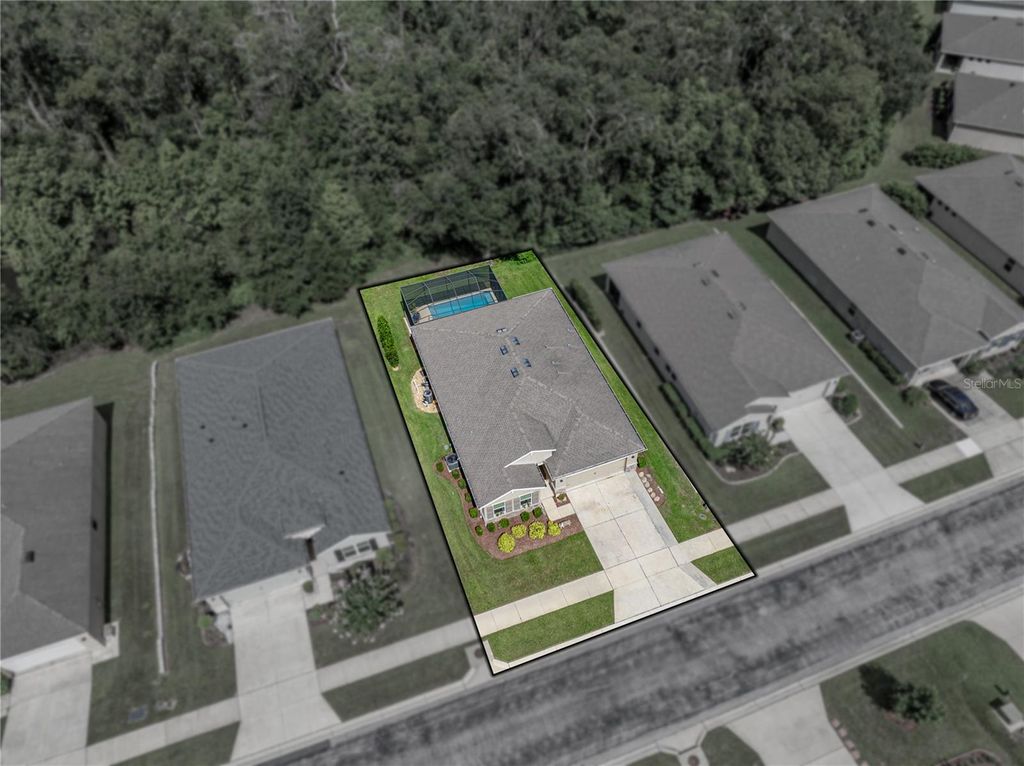 Photo of 12615 Eastpointe Drive, Dade City, FL 33525 (MLS # TB8409687)