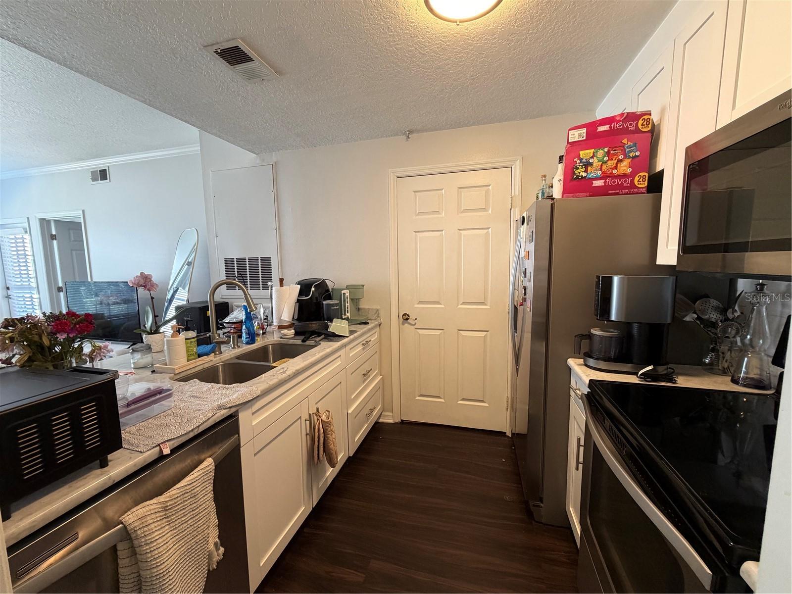 HYDE PARK WALK A CONDO - Residential Lease