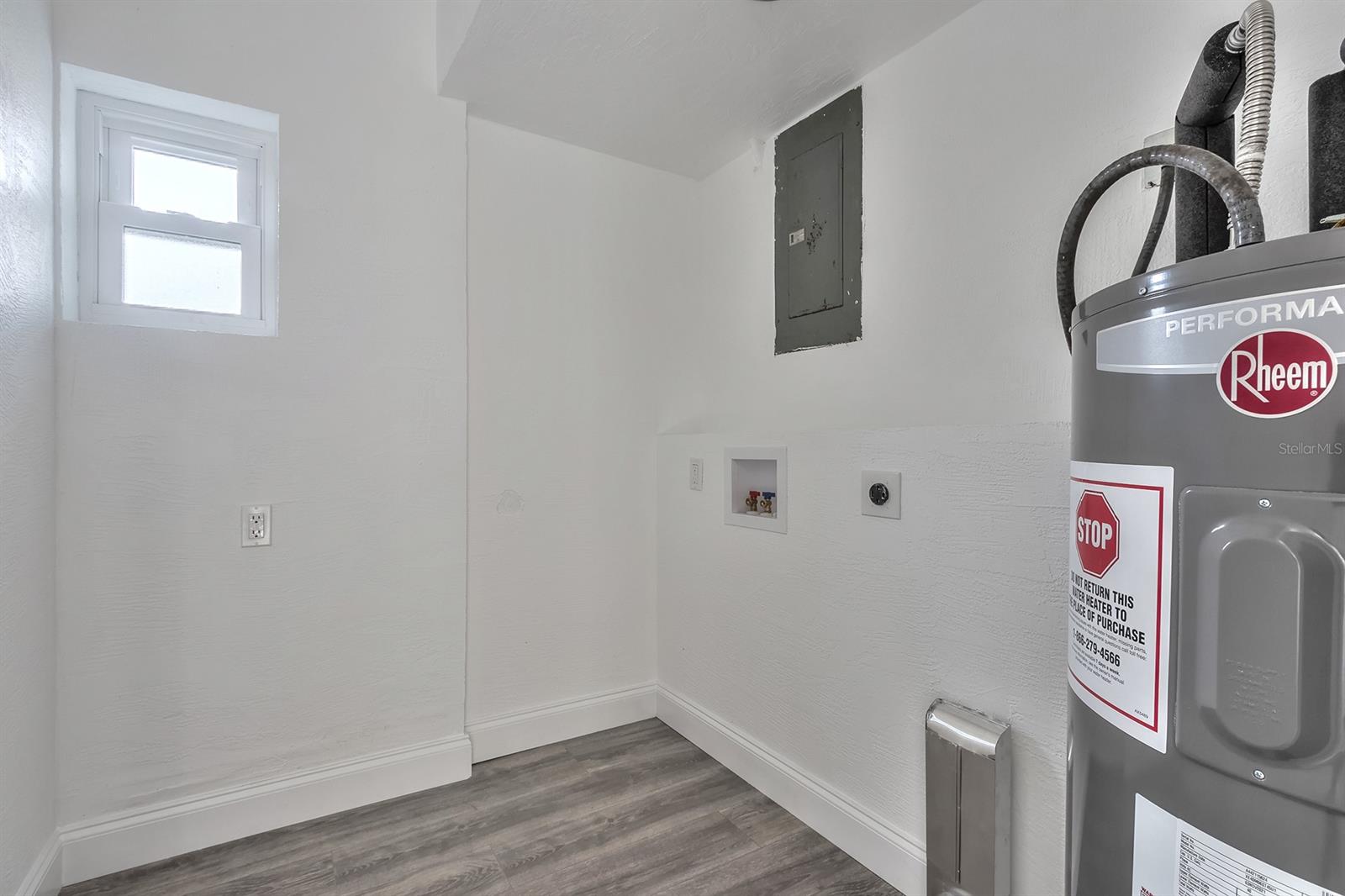 Mendall Homestead - Residential