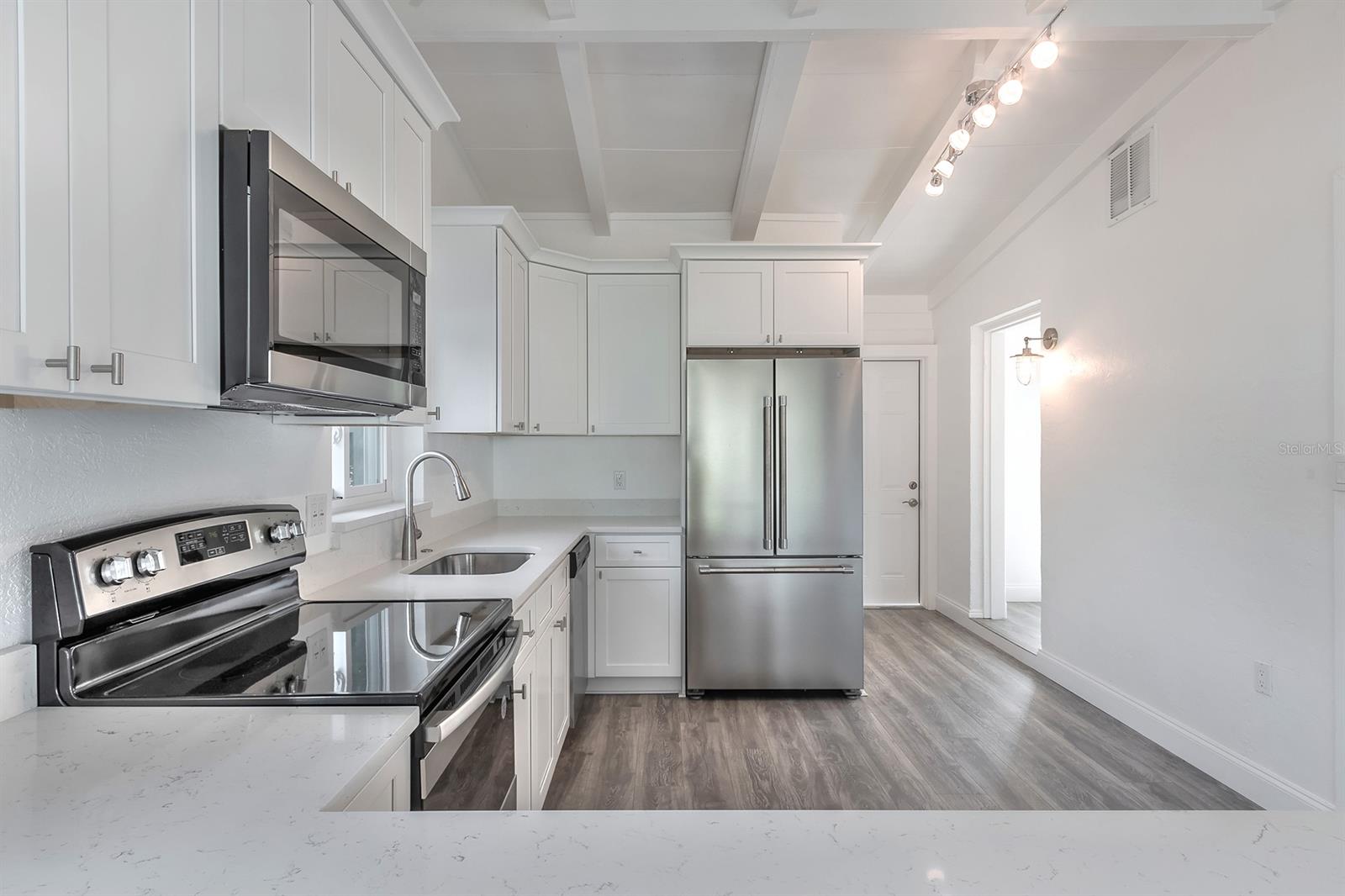 Mendall Homestead - Residential