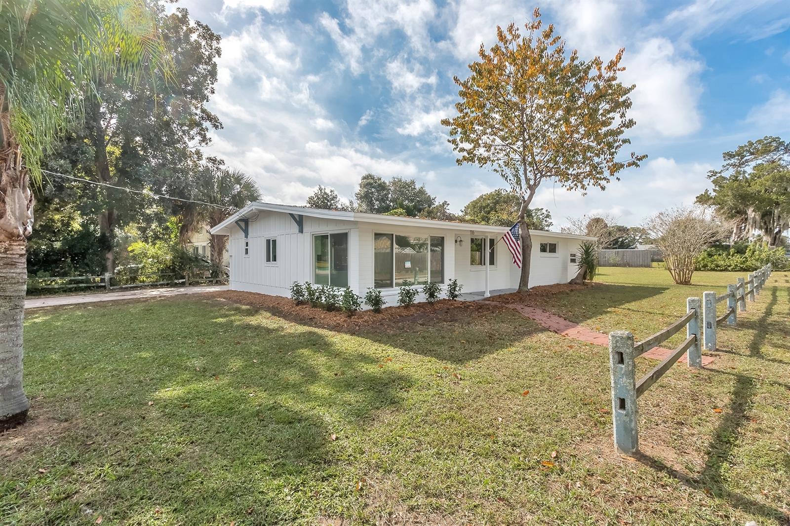 Mendall Homestead - Residential