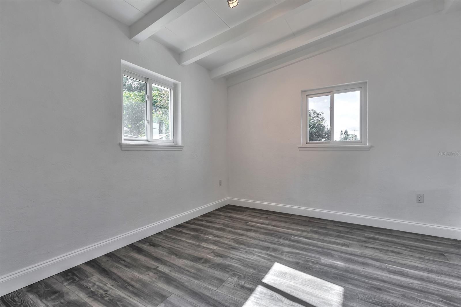 Mendall Homestead - Residential