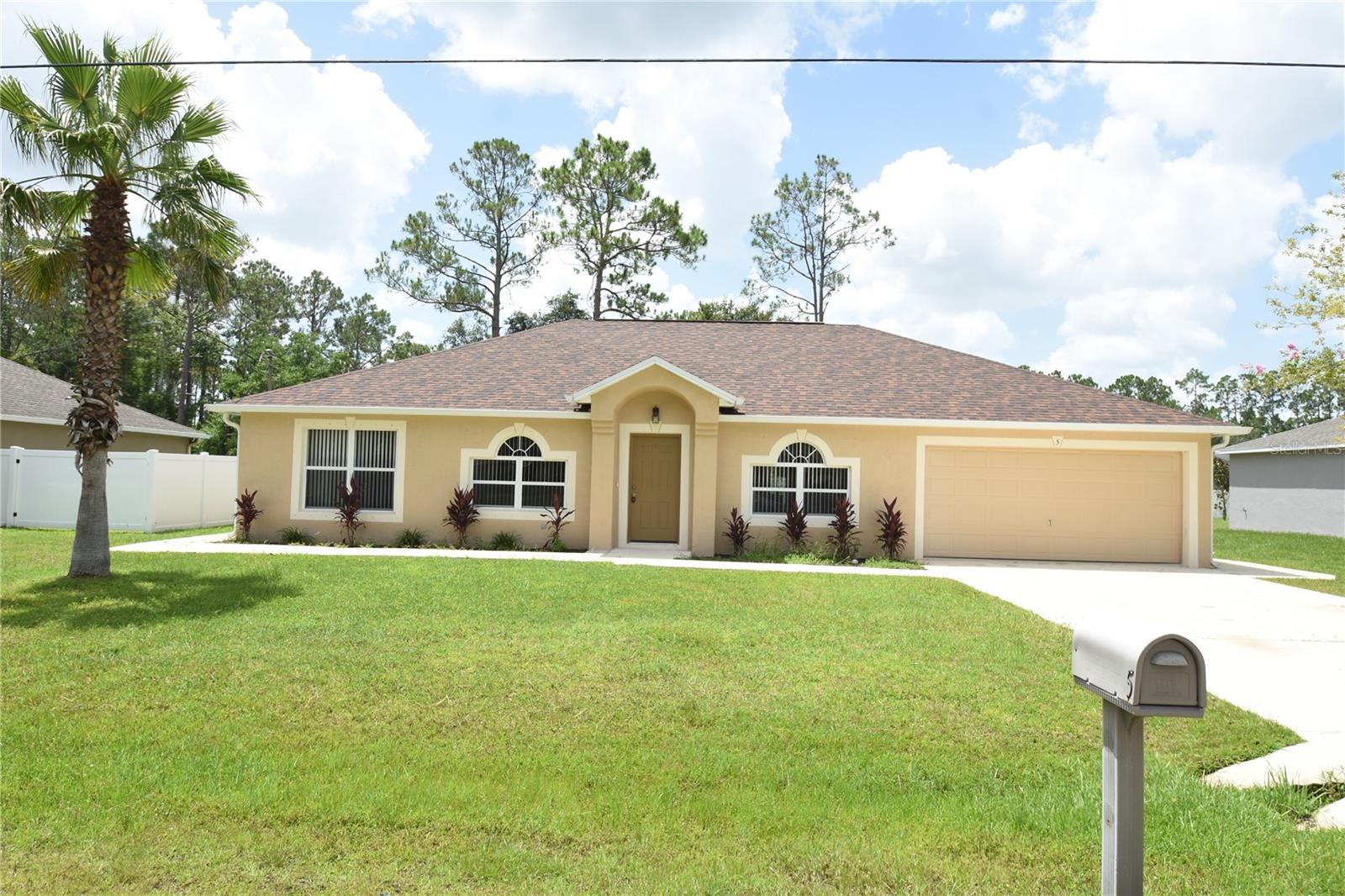 First months rent, security deposit and other fees due upon move in. Surround yourself with the serene beauty and welcoming charm of 5 Robin Hood Lane, nestled in the heart of Palm Coast, FL. This spacious 2,255 sq ft home offers four beautifully appointed bedrooms, perfect for accommodating family and friends with ease. With two full bathrooms, morning routines flow smoothly, ensuring everyone starts their day refreshed. Enjoy the seamless blend of comfort and style in this thoughtfully designed home, where every room invites relaxation and joy. The open floor plan creates a bright and airy ambiance, ideal for both entertaining guests and quiet nights in. Located in a vibrant community, this property offers the tranquility of suburban living with easy access to local amenities and attractions. Imagine spending weekends exploring nearby parks or enjoying the warm, sunny beaches just a short drive away. The lush surroundings and scenic views make it a perfect retreat for those seeking peace and inspiration. At 5 Robin Hood Lane, every day feels like a getaway, with the comforts of home inviting you to unwind and create lasting memories. This Palm Coast gem is ready to welcome you to a life of comfort and adventure. Learn more about the benefits of deposit-free living here:
See the Obligo brochure https://depositfree.myobligo.com/hubfs/Partner%20Resource%20Center%20(Obligo%20x%20Buildium)/Tenant%20Brochure.pdf