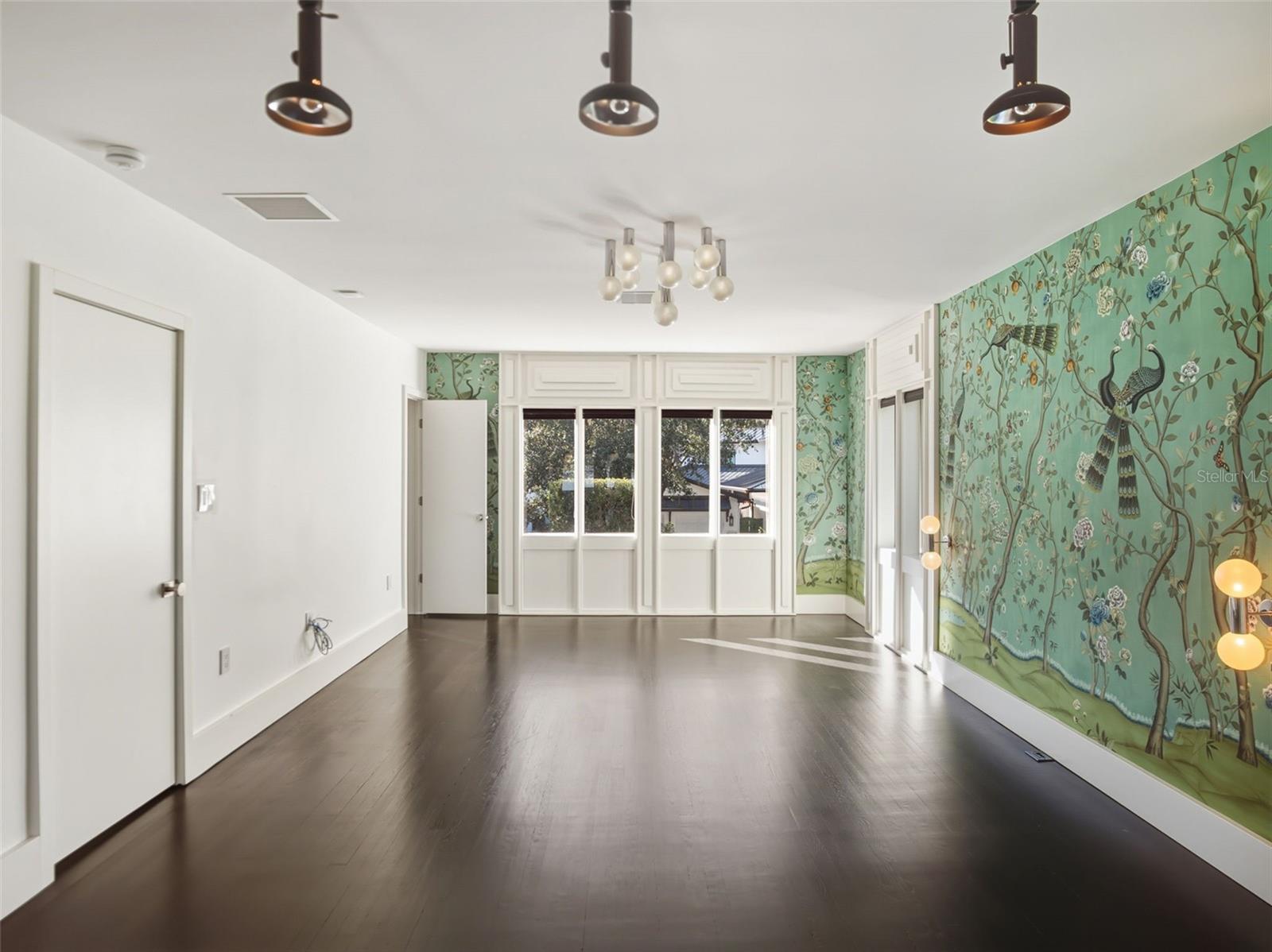 VIRGINIA HEIGHTS - Residential