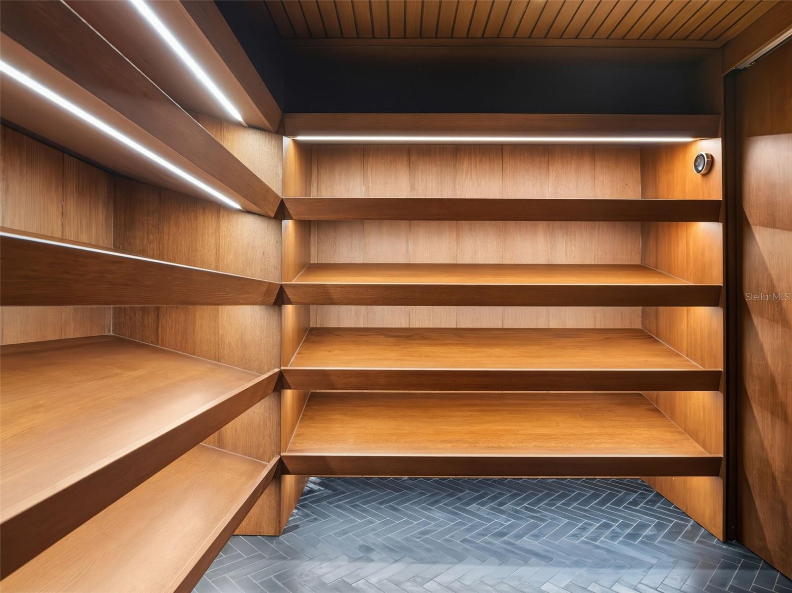 VIRGINIA HEIGHTS - Residential