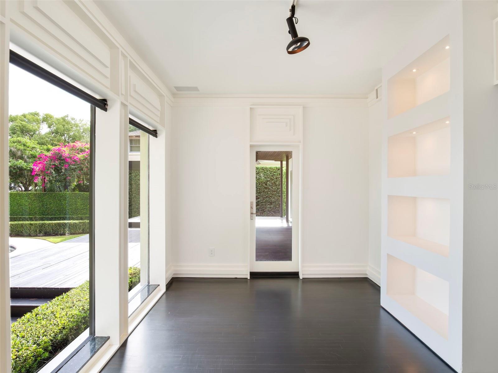 VIRGINIA HEIGHTS - Residential