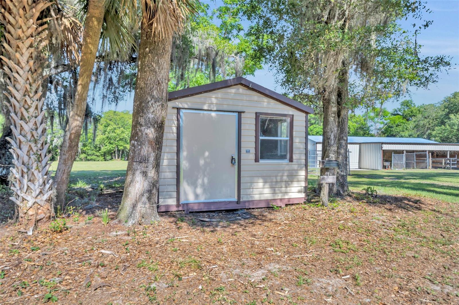 ACREAGE & UNREC - Residential