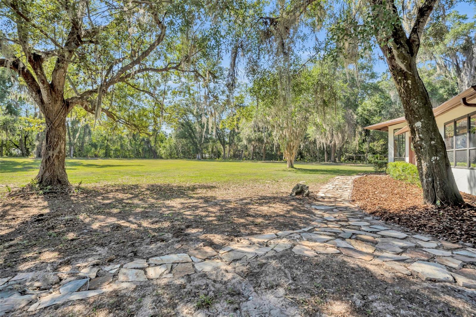 ACREAGE & UNREC - Residential