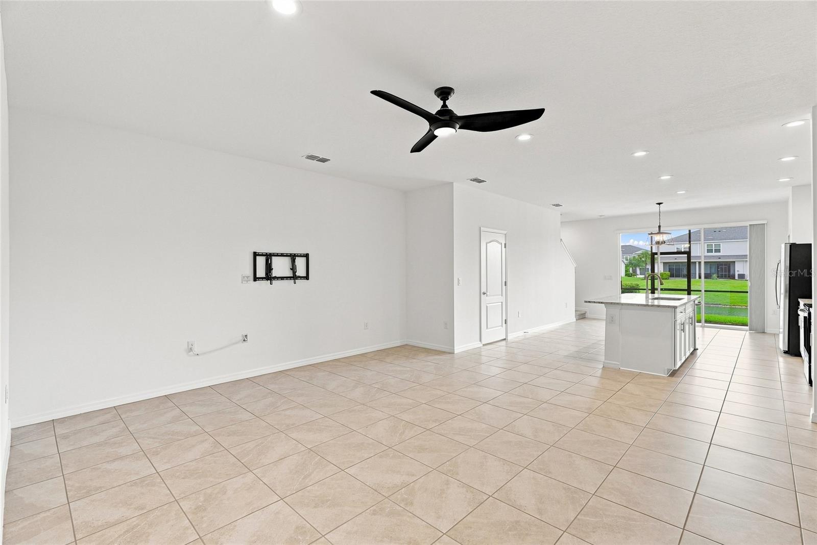 8514 CANYON CREEK TRAIL