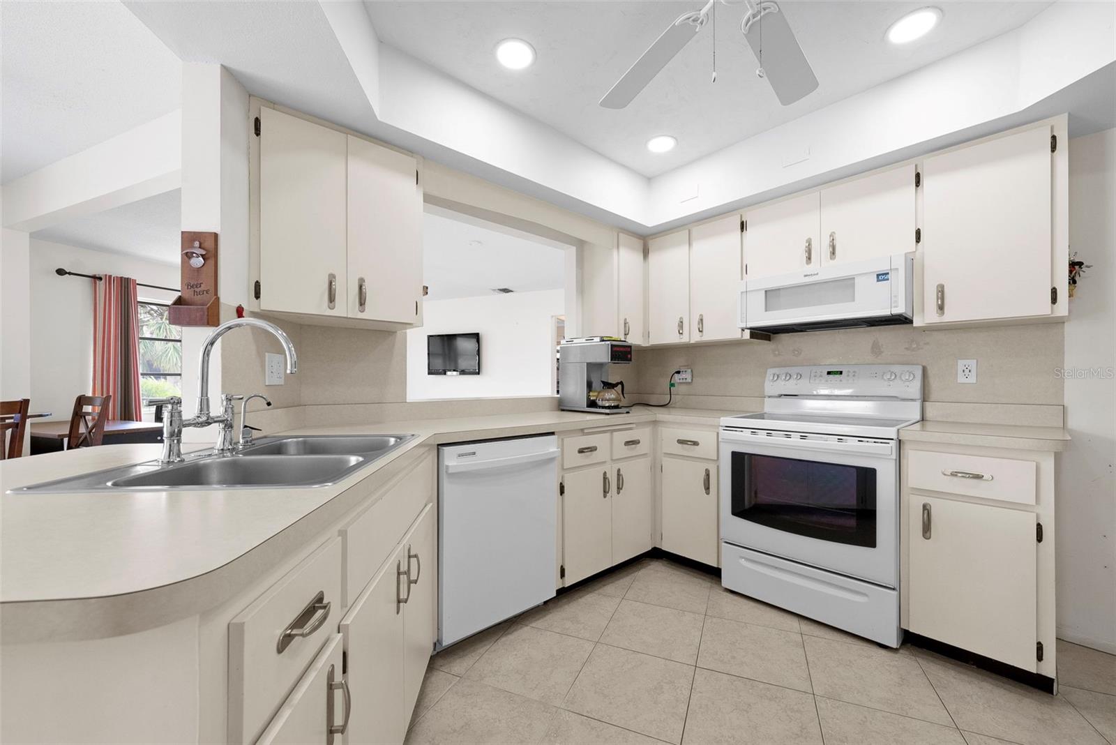 GULF AIRE 1ST ADD - Residential