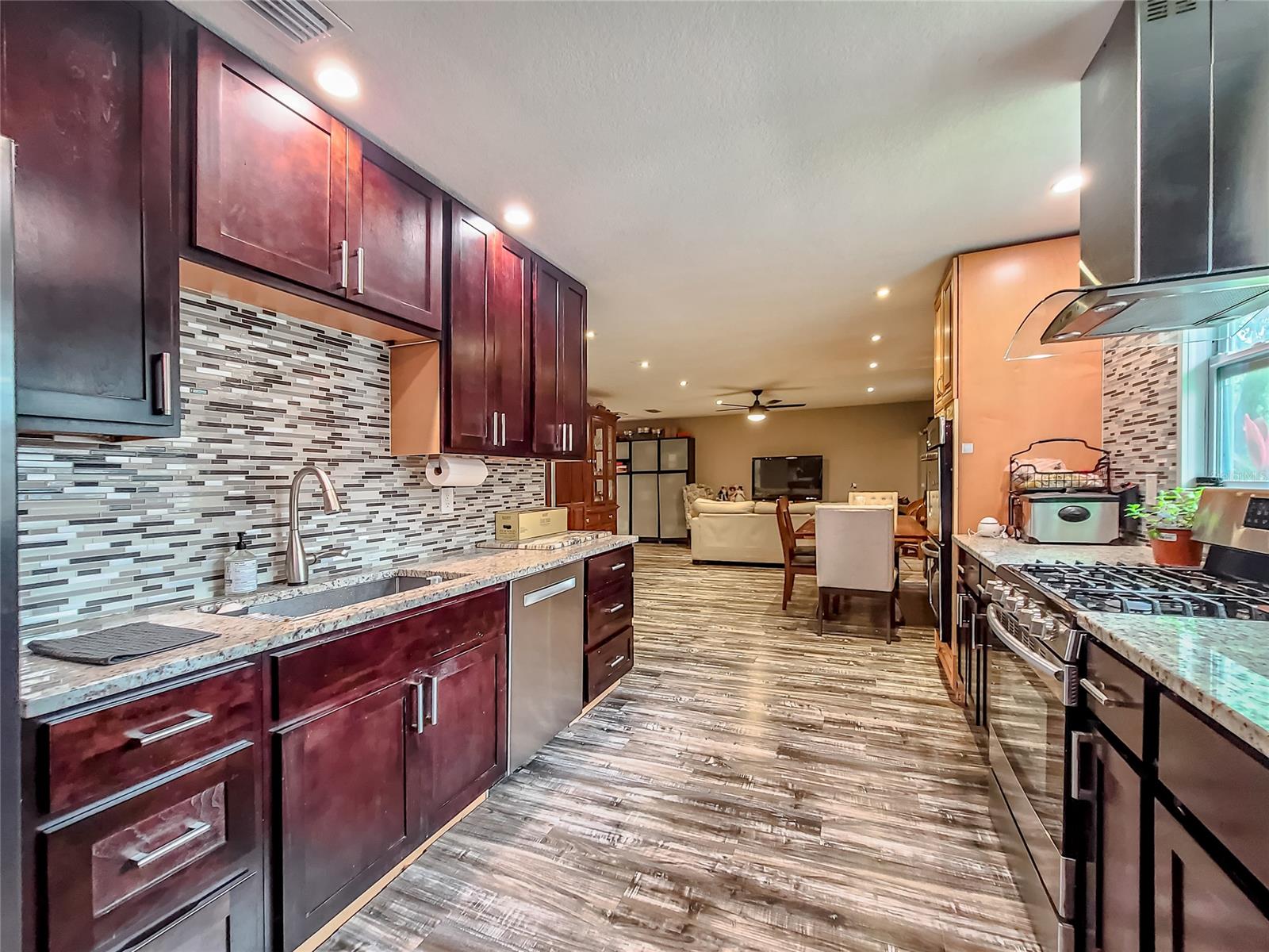 Florida Shores 01 - Residential