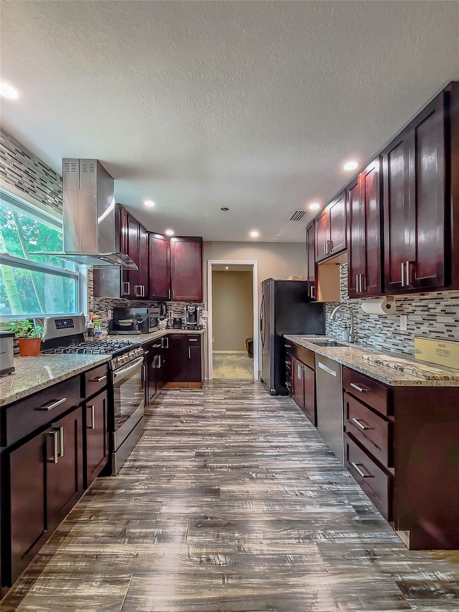 Florida Shores 01 - Residential