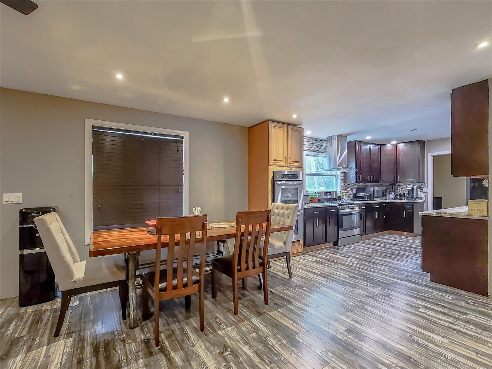 Florida Shores 01 - Residential