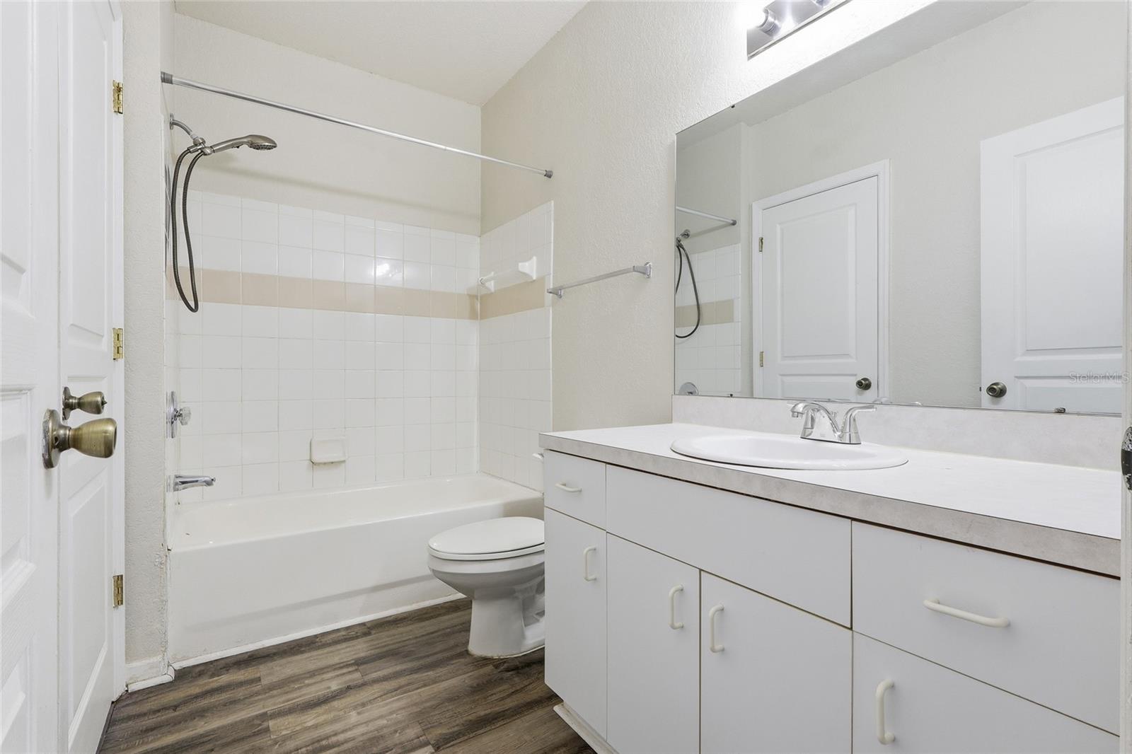 JADE AT TAMPA PALMS A CONDO - Residential