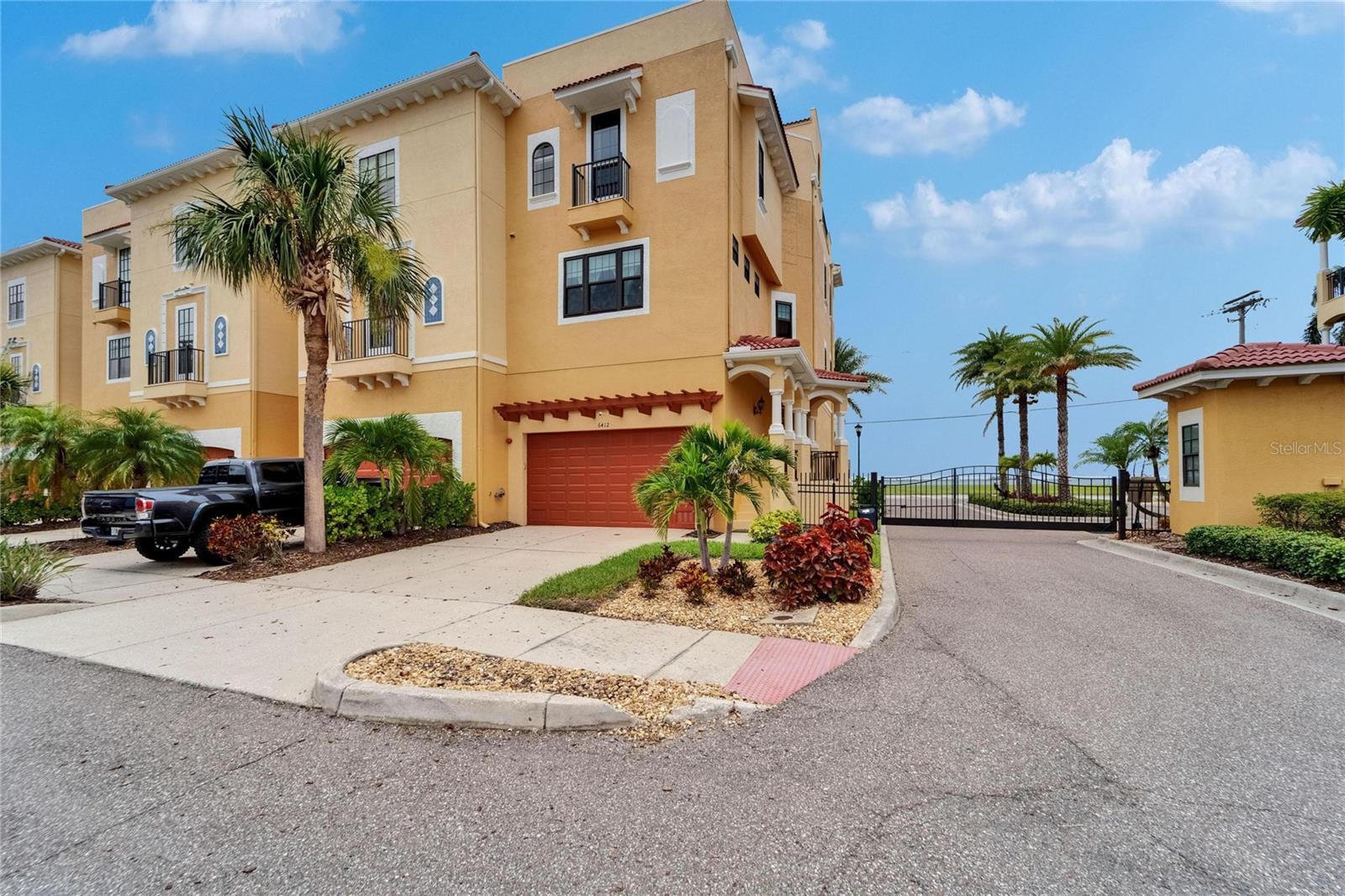 6412 MAYRA SHORES LANE