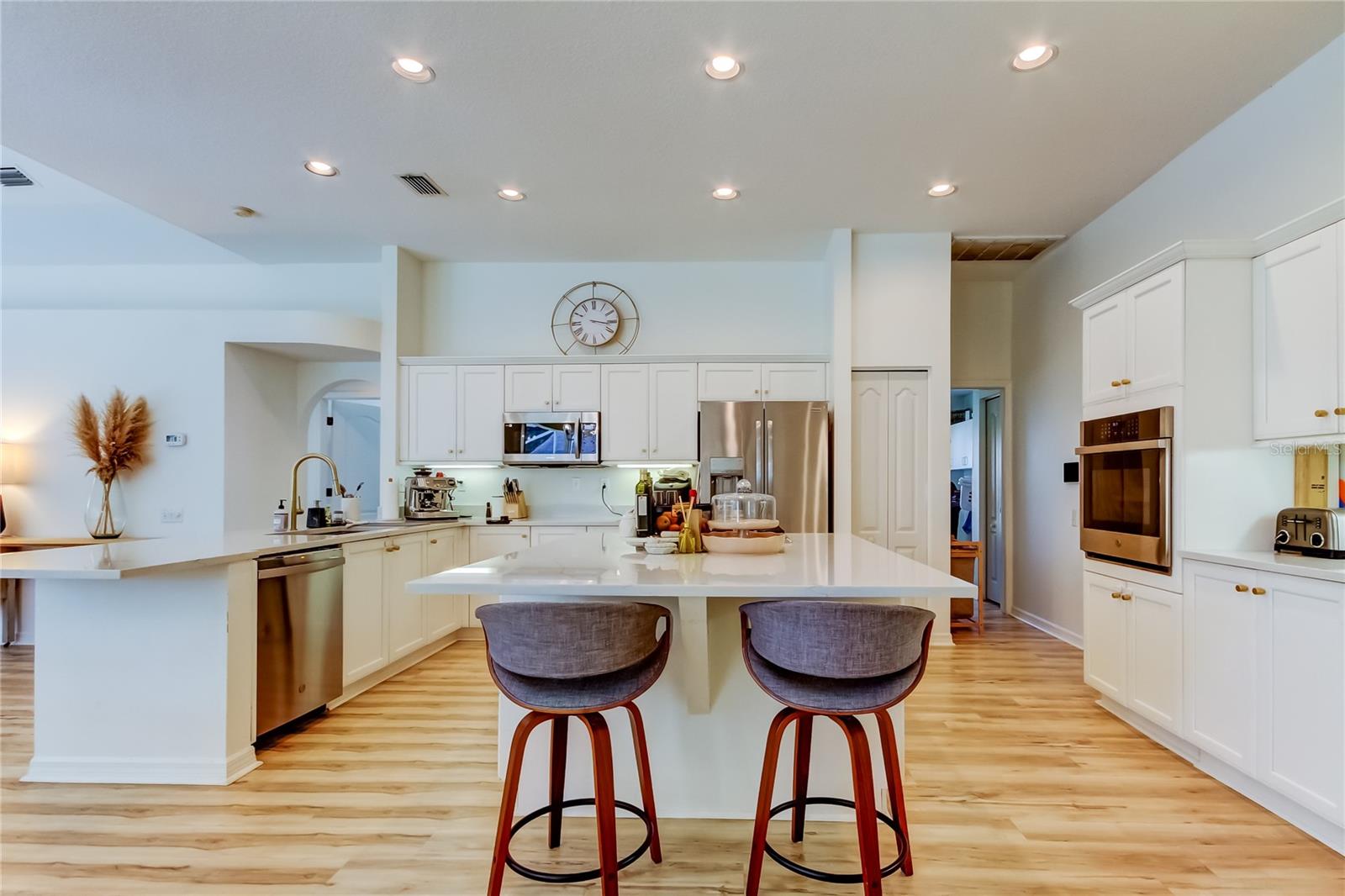 WESTCHASE SEC 223 - Residential Lease