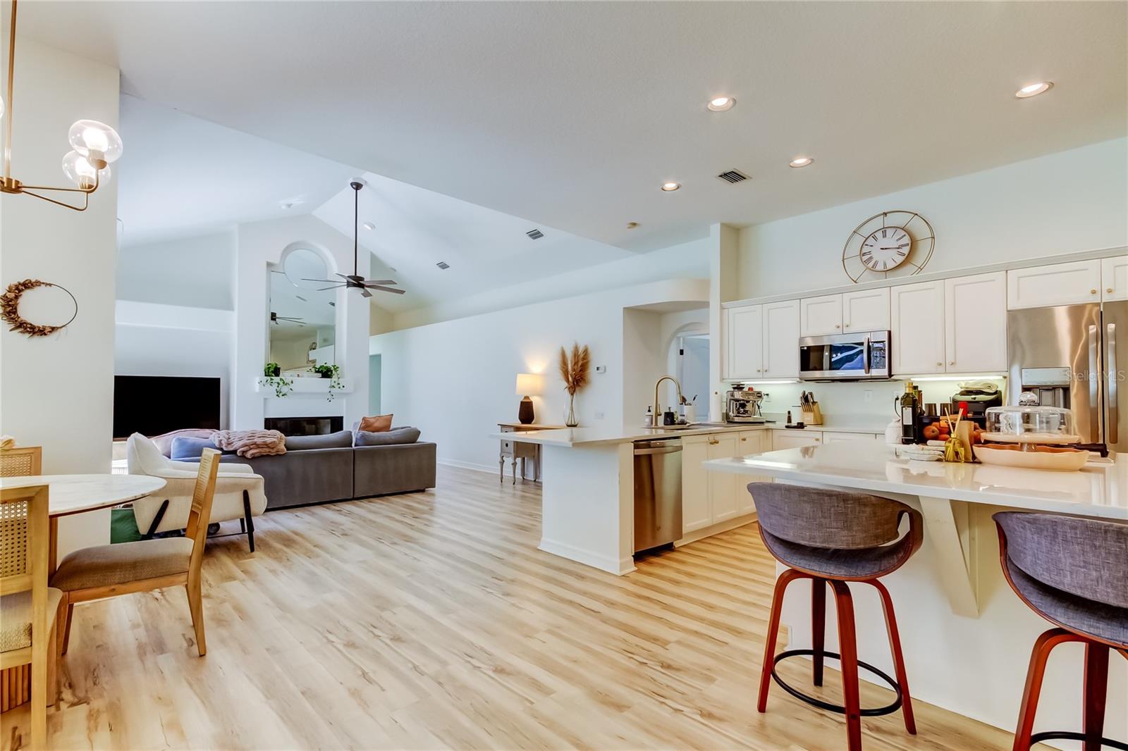 WESTCHASE SEC 223 - Residential Lease