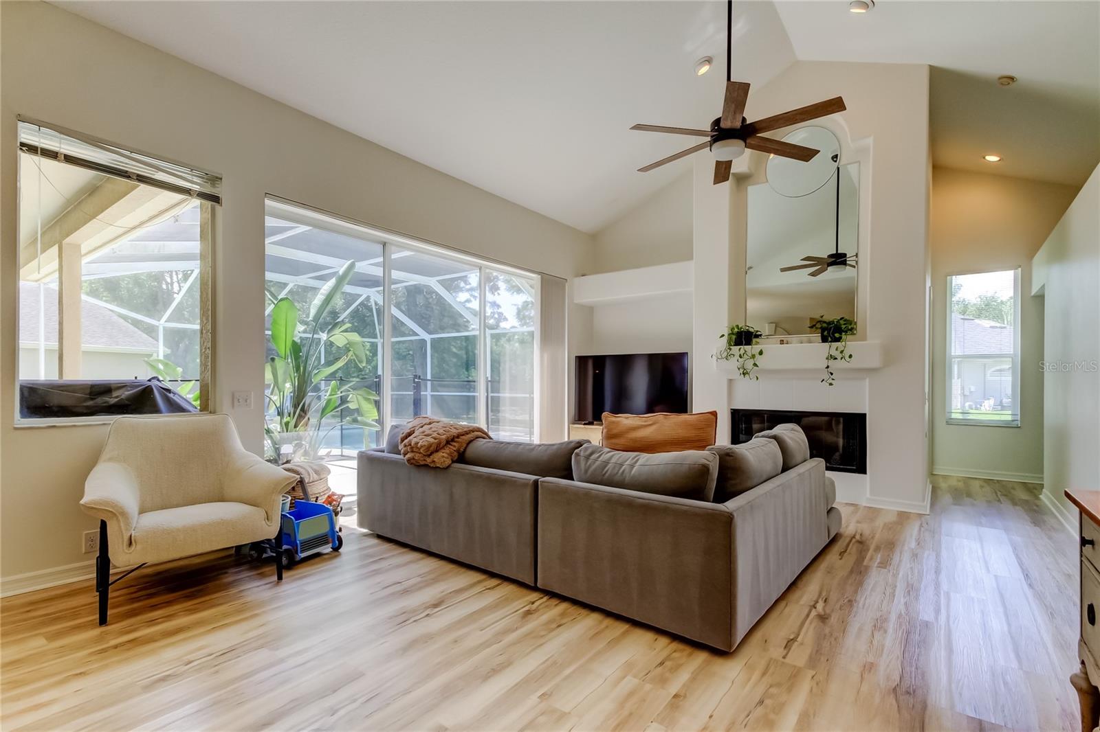 WESTCHASE SEC 223 - Residential Lease