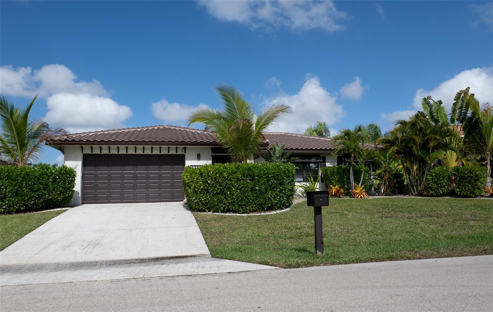 PUNTA GORDA ISLES SEC 15 - Residential