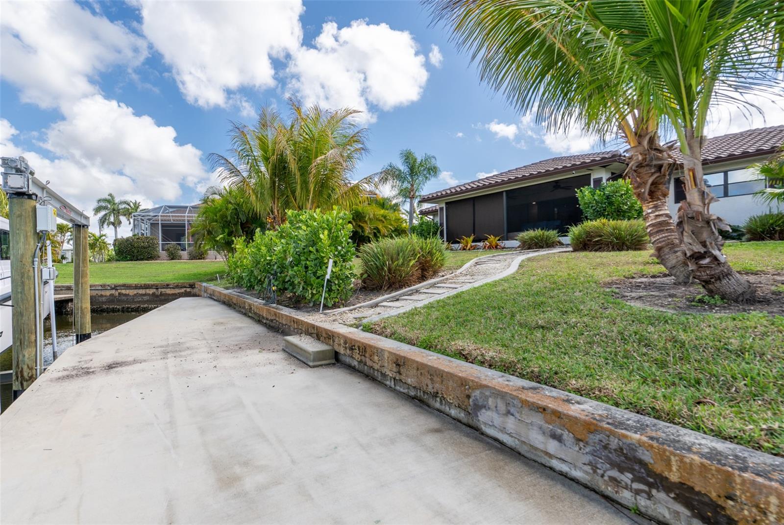 PUNTA GORDA ISLES SEC 15 - Residential