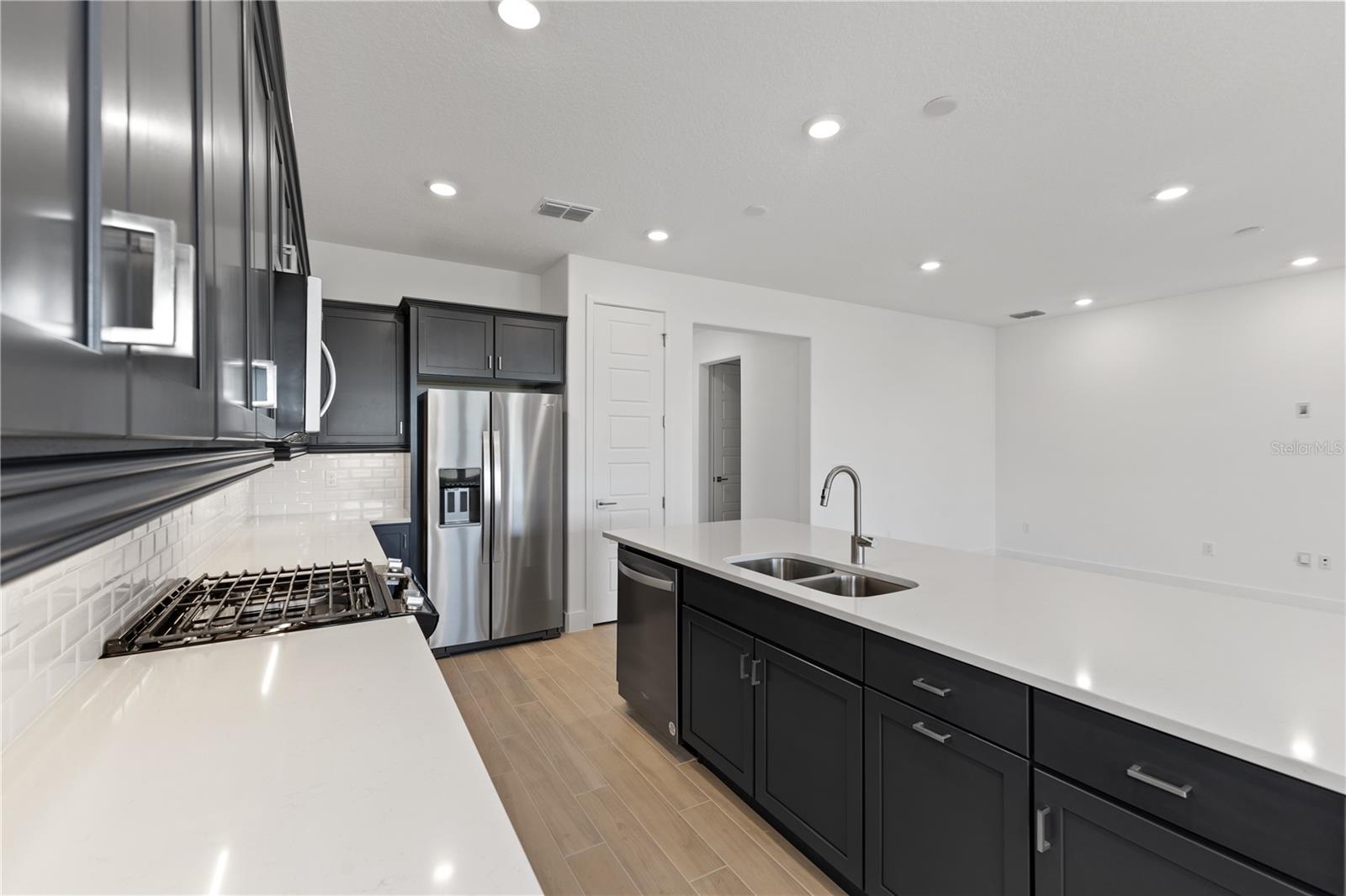 5447 NW 34TH STREET