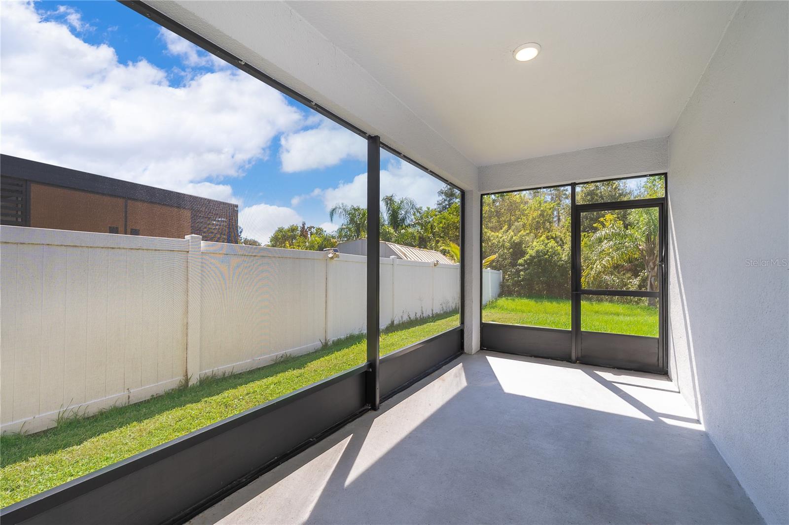 SEDONA PH 1 - Residential Lease